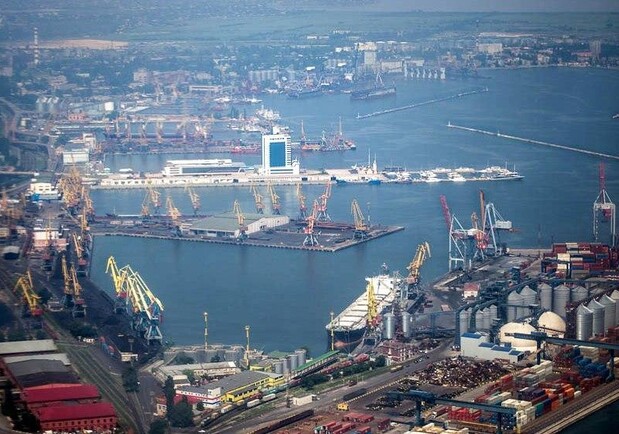 В Одесском порту открыли самый длинный причал в стране Фото: Одесса как она есть