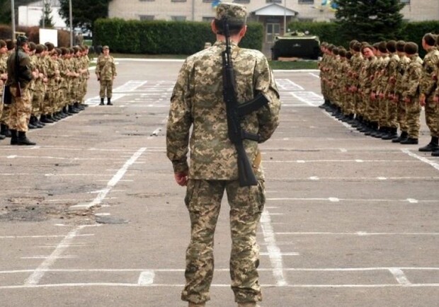 В одесской воинской части разгорелся новый скандал Фото: солдаты