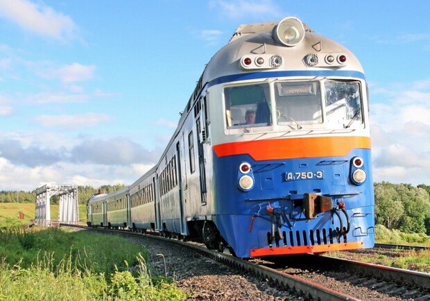 Послабление карантина: одесские поезда начали останавливаться в трех областных центрах Украины. Фото: pexels