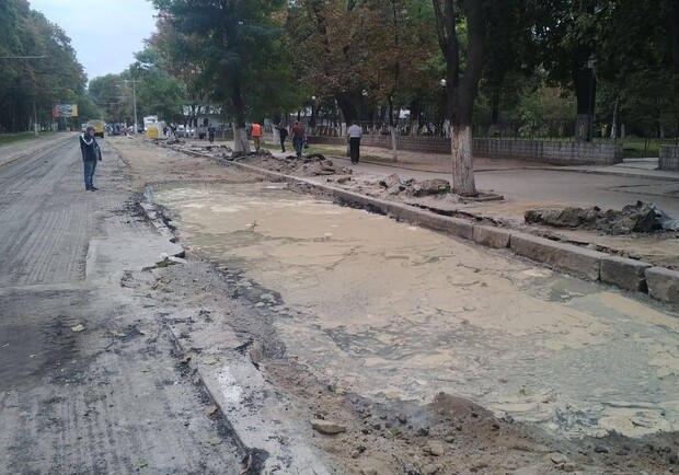 Рано обрадовались: открытие Канатной отложили из-за потопа. Фото: Теплоснабжение города Одесса