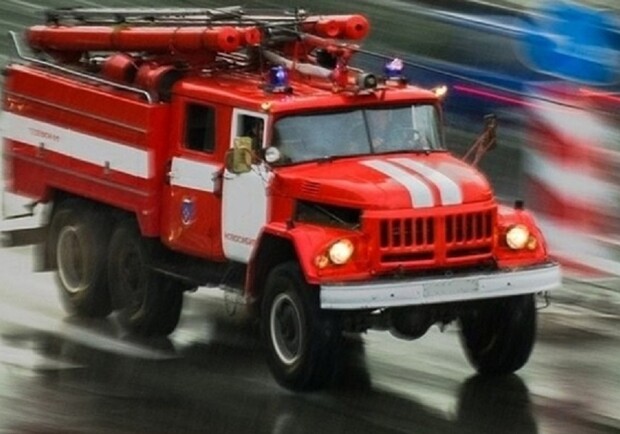 Спешили на вызов: в Одессе столкнулись две пожарные машины. Фото из открытых источников