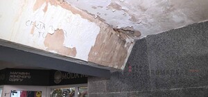 Заплатили 12 миллионов: в отремонтированном переходе Полтавы облазит краска