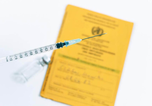 Будут ли в Украине вводить паспорта вакцинации. Фото: iStock.com