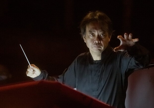 Профессор из Токио: в Одесский оперный театр приехал японский дирижер