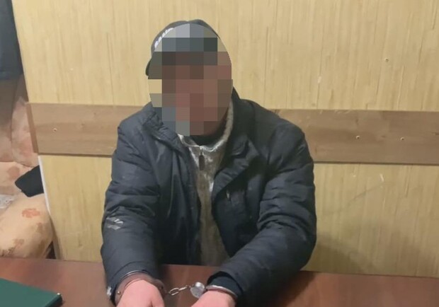 В Одессе мужчина насиловал жену и двух дочек. Фото: Нацполиция