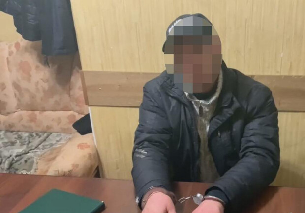 В Одессе обвиняемого в изнасиловании жены и дочек отправили в СИЗО