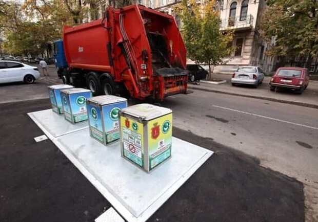 В Одессе установят еще 24 подземных мусорных контейнера: смотри адреса - фото