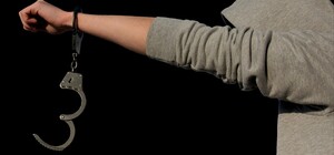 Нападение на 10-летнюю школьницу в лифте: подозреваемого арестовали