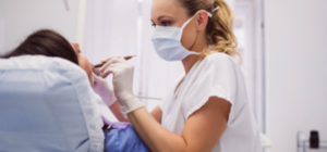 Места знать надо: какие услуги можно бесплатно получить в стоматологиях Днепра