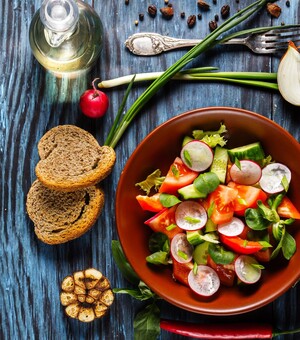 Чимичанга веган, минестроне и мильфей: где в Полтаве большой выбор постных блюд