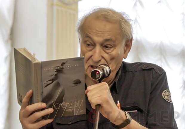 Еще одна потеря: умер известный в Одессе поэт и прозаик