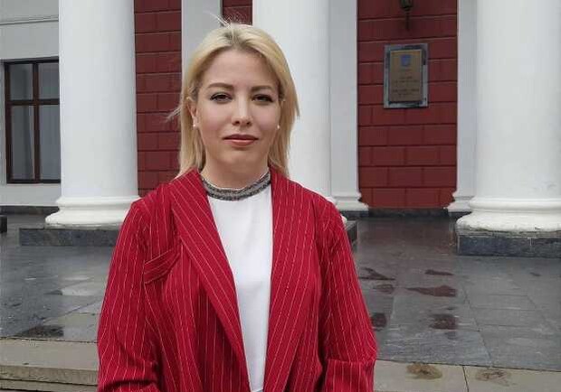На что заработала директор "Теплоснабжения города Одессы" Анна Позднякова 