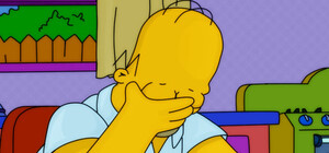 Ума палата: в Днепре подростки катались на трамвае, зацепившись снаружи (видео)