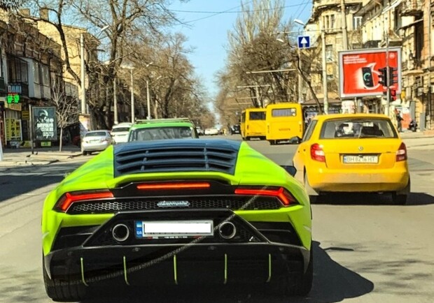 В Одессе заметили уникальную машину. Фото: vehicles.exclusive 
