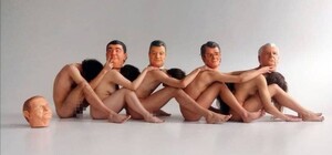Облизывали голяком: в Днепре устроили ню-фотосессию с головами политиков (фото 18+)