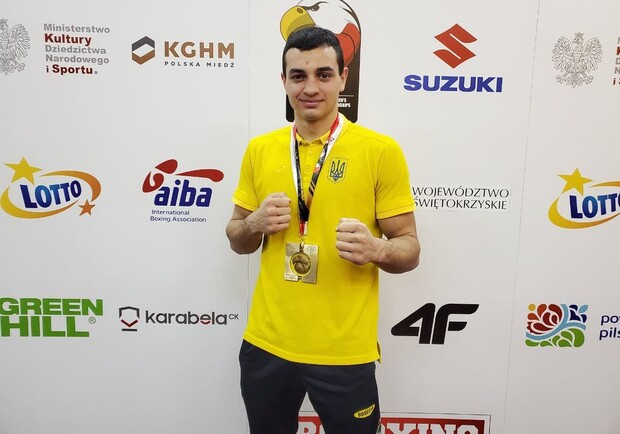 Боксер из Одесской области стал чемпионом мира среди молодежи. Скрин: Федерация бокса в Украине
