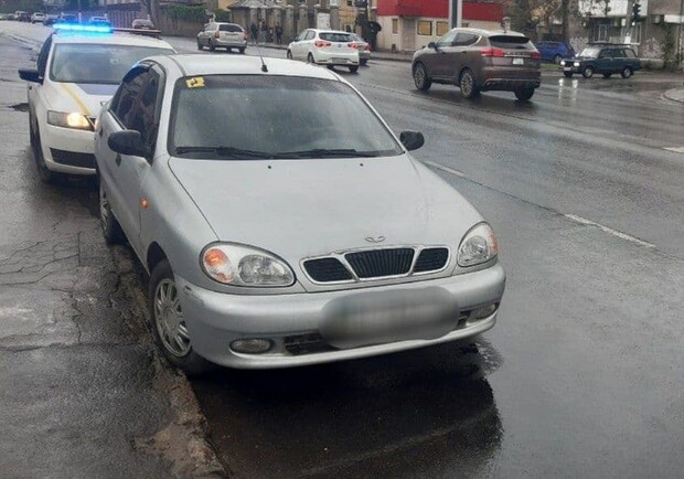 В Одессе на пешеходном переходе сбили мужчину. Фото: Патрульная полиция 