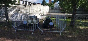 Возмущению нет предела: на Солнечном зеленую зону захватил 