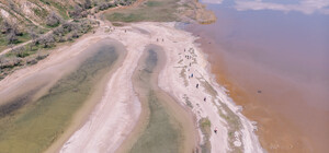 Удивительная местность: Куяльницкий лиман меняет цвет 