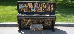 Парки, ТРЦ, метро: где в Харькове установили арт-пианино
