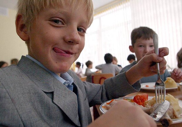 Как сейчас выглядит питание в одесских школах 