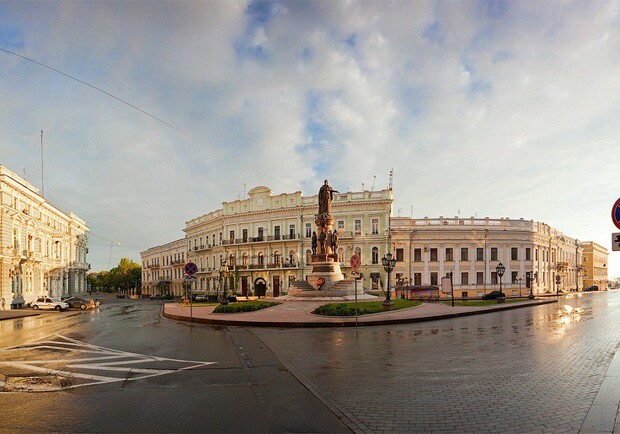 Со следующих выходных центр Одессы станет пешеходным. Фото: inform-ua