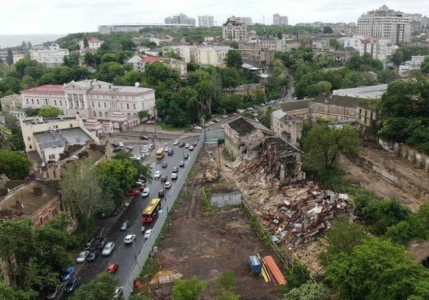 В центре Одессы ради высоток сносят жилой дом: у застройщика не хватает документов Фото: "УСИ"