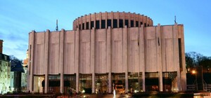 Подошла очередь: в Киеве планируют реконструировать Украинский дом