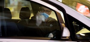 Як покарали: Львовом їздив п'яний таксист із посвідченням покійника