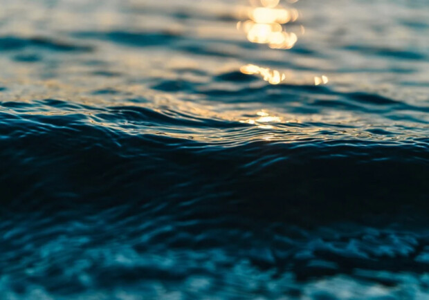 Катался на водном аттракционе: на пляже в Одессе утонул подросток. Фото: pexels