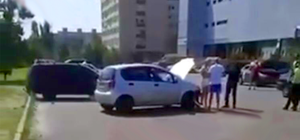 Как тебе такое, Илон Маск: на Троещине 9-летний мальчик не справился с управлением Tesla