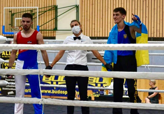 Одесский студент стал чемпионом мира по французскому боксу - фото