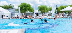 Вытащили с синим лицом: появились подробности трагедии в аквапарке Happy Day