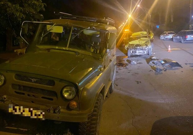 Жуткая ночь: в Одессе произошло два ДТП с пострадавшими. Фото: патрульная полиция