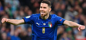 Выиграл Лигу чемпионов и чемпионат Европы: УЕФА назвал лучшего футболиста сезона