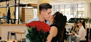 Как романтично: в ТРЦ 