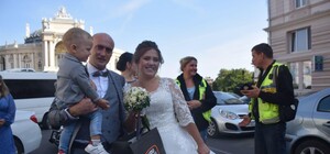 Спасла, а он женился: как одесский мотоциклист полюбил волонтерку после ДТП