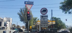 В Суворовском районе новые ограничения: фурам запретили ездить в часы пик