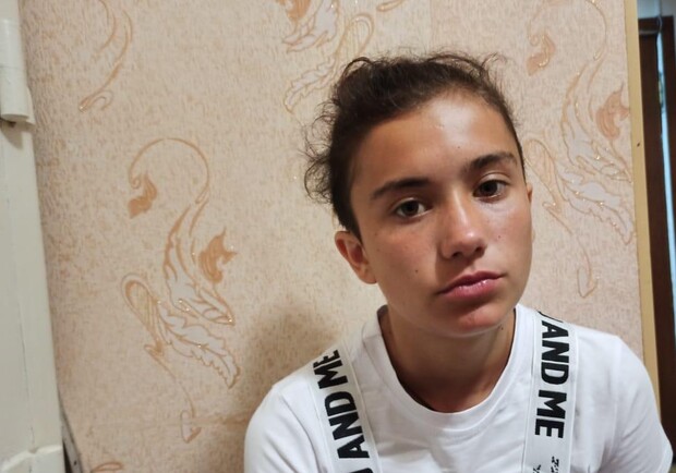 Ушла и не вернулась: в Одесской области пропала 15-летняя школьница. Фото полиции