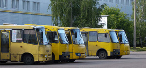 Проигнорировал: в Киеве маршрутчик повез пассажиров, несмотря на запрет инспектора