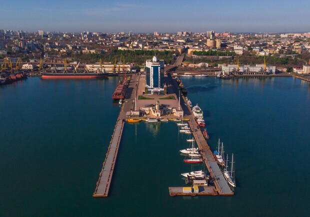 С иностранцами: в порт Одессы зайдет круизный лайнер