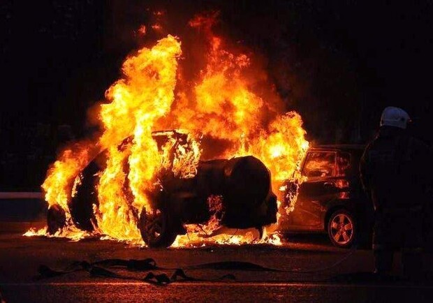 Загорелось авто: в Одесской области погиб начальник службы безопасности агрокомпании. Фото из открытых источников