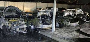 Преступление раскрыто: кто и с какой целью поджег машины на стоянке в Крюковщине