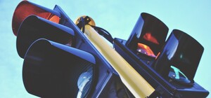 Осторожно: из-за отключения света на Таирова не работают светофоры