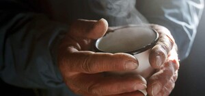 В трех районах Запорожья открыли пункты горячего питания для бездомных