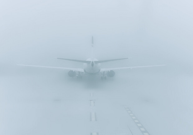 В Одессе объявили штормовое из-за тумана: самолеты не могут приземлиться. 