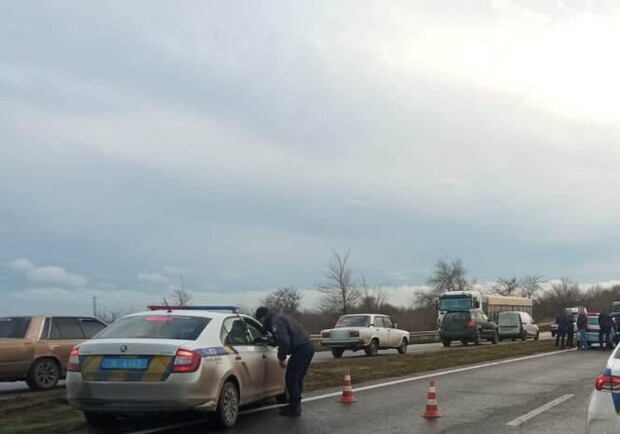 На трассе Одесса-Мелитополь произошло смертельное ДТП. 