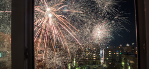 Одесситы начали запускать салюты во дворах: законно ли это