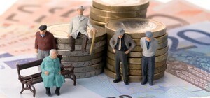 С 2022 года в Украине ужесточат требования для выхода на пенсию