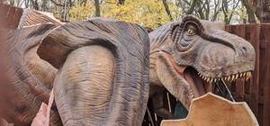 В Одессе из-за выставки динозавров перекрыли Преображенский парк